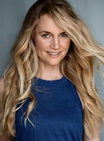 Janina – Moderatoren & Presenter Sedcard bei JustInCast